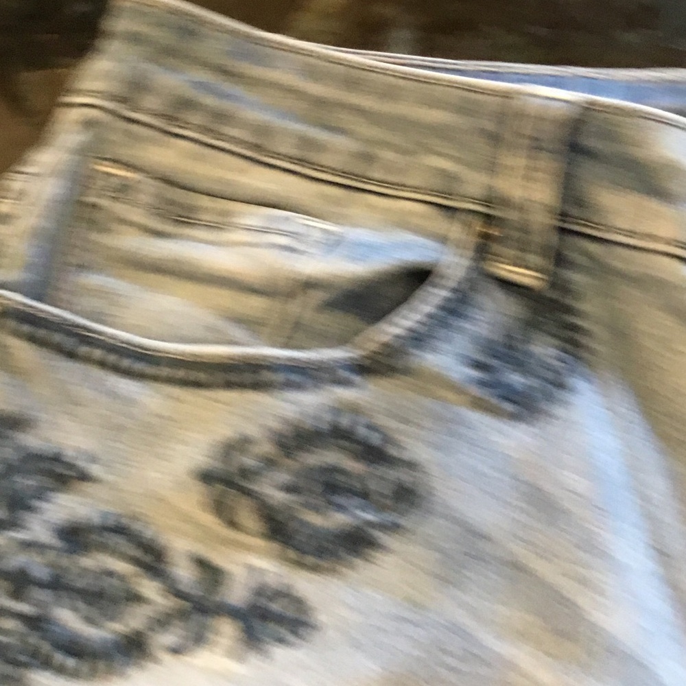 Nanette Lepore Distressed Grunge Light Blue Straight-Leg Jeans Embroidery Size10 - Picture 9 of 11